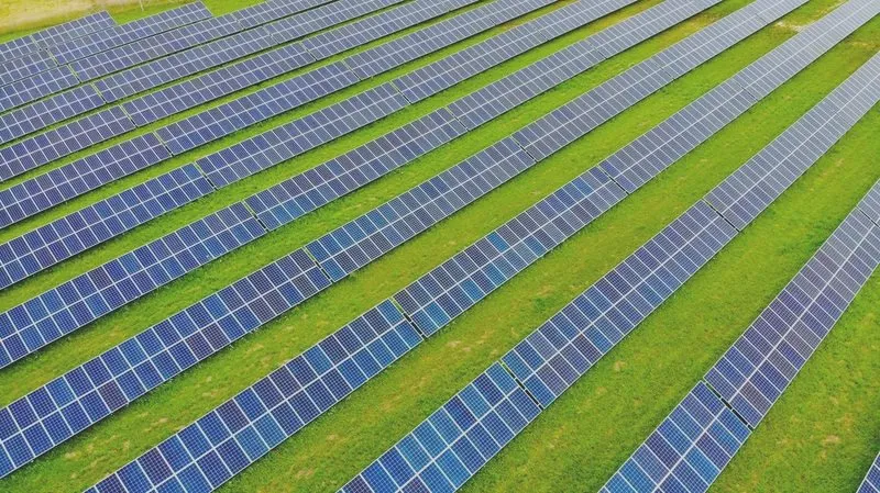 Zielona energia z farmy fotowoltaicznej Radom – 24 MW dla przyszłości miasta